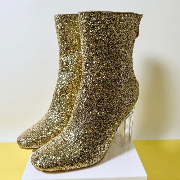 NIB Cape Robbin Nina-6, Gold High Heeled Bootie - Picture 3 of 6